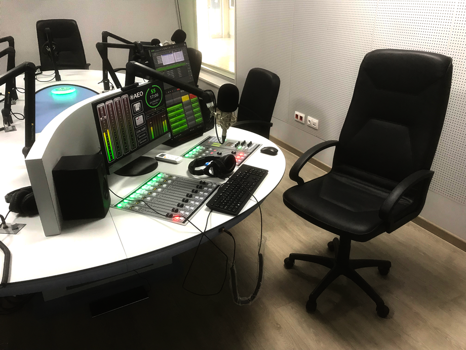 New Master Control Room and ONAIR Studio in Cape Verde Radio with AEQ IP technology 